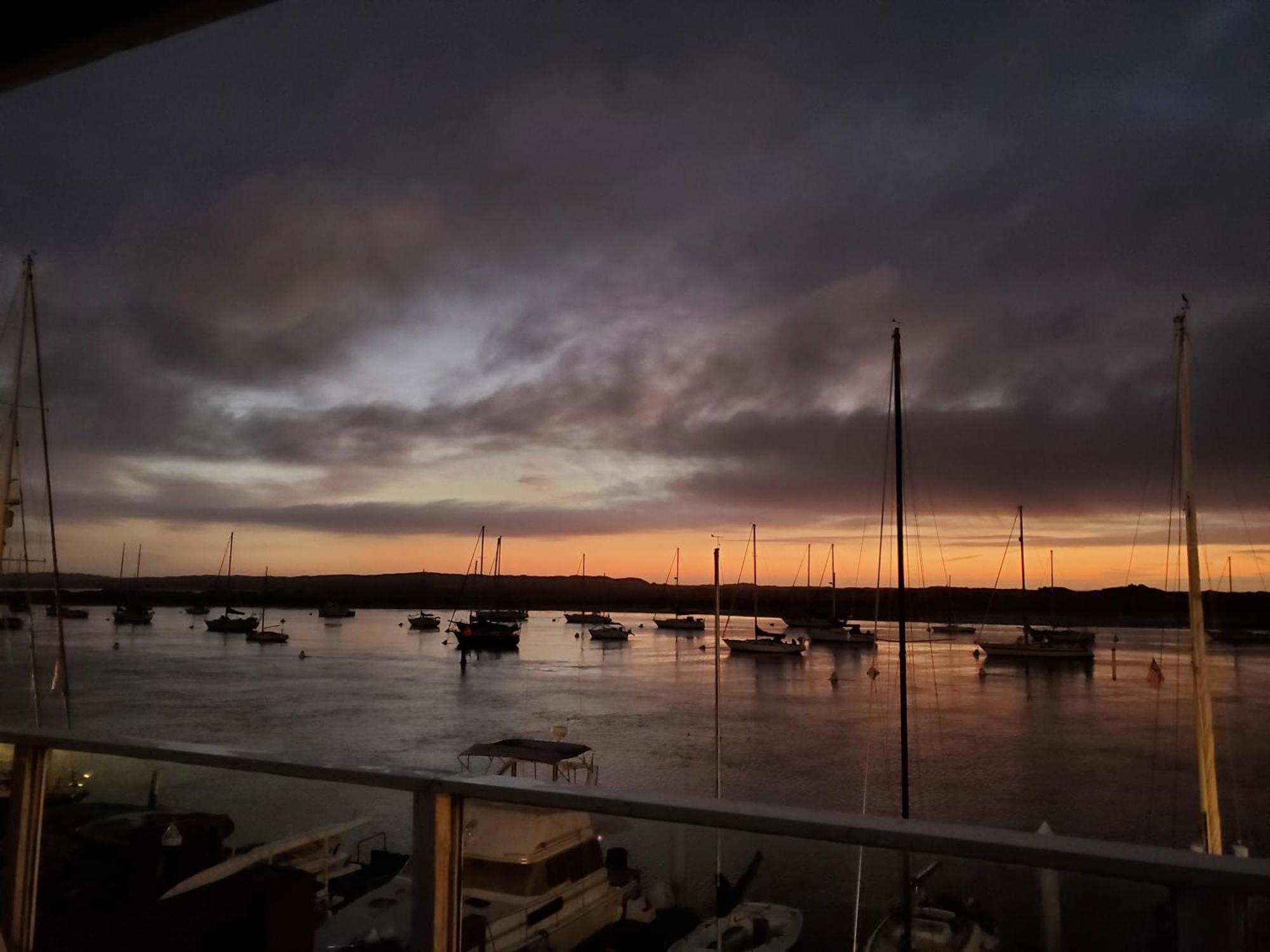 Gray'S Inn & Gallery Morro Bay Exteriör bild